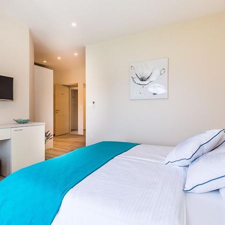 מאלינסקה Apartments & Rooms Milcetic M מראה חיצוני תמונה