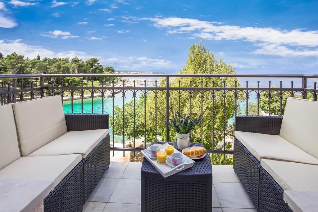 מאלינסקה Apartments & Rooms Milcetic M מראה חיצוני תמונה