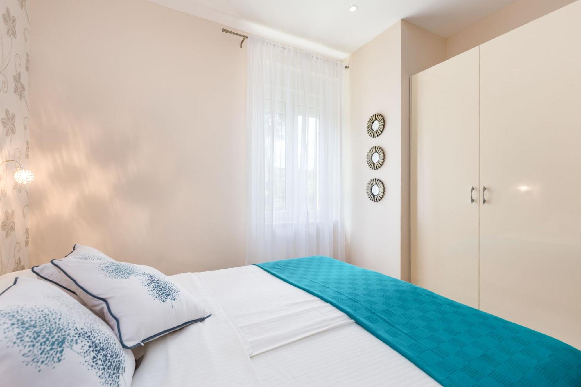 מאלינסקה Apartments & Rooms Milcetic M מראה חיצוני תמונה