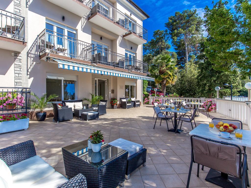 מאלינסקה Apartments & Rooms Milcetic M מראה חיצוני תמונה