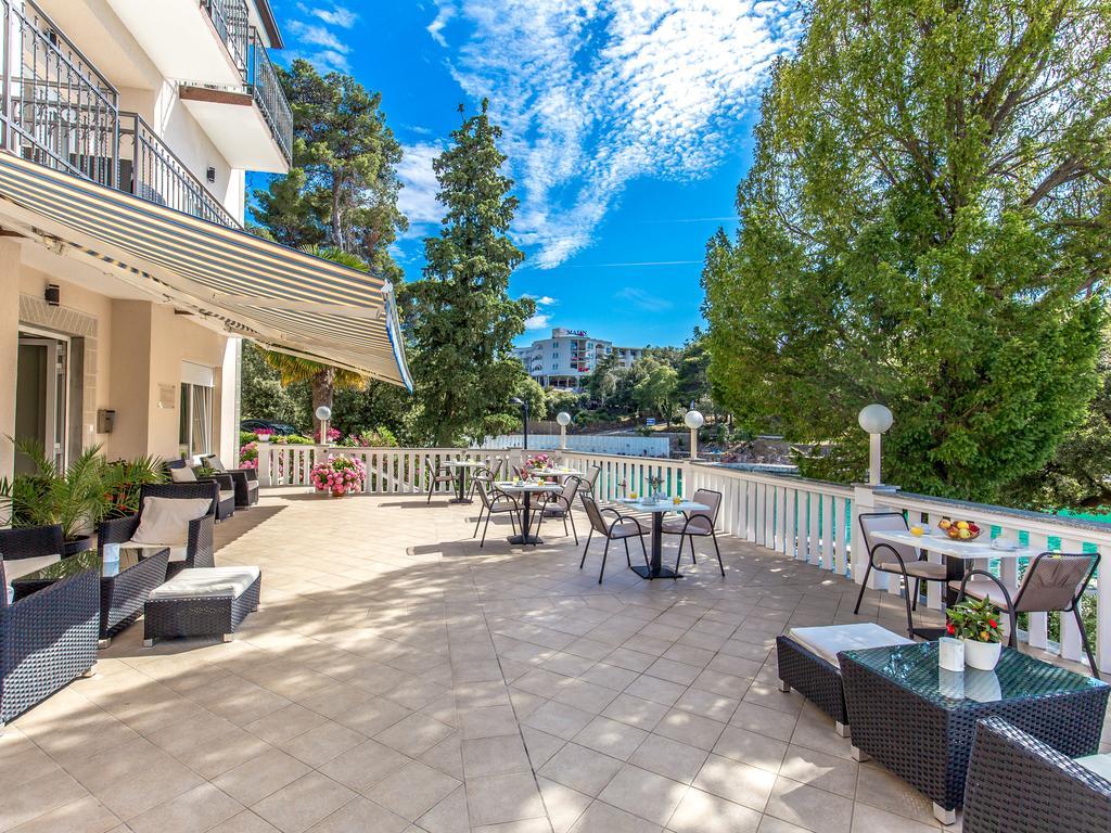 מאלינסקה Apartments & Rooms Milcetic M מראה חיצוני תמונה