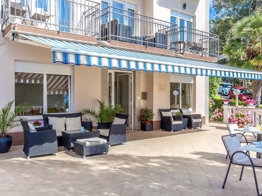 מאלינסקה Apartments & Rooms Milcetic M מראה חיצוני תמונה